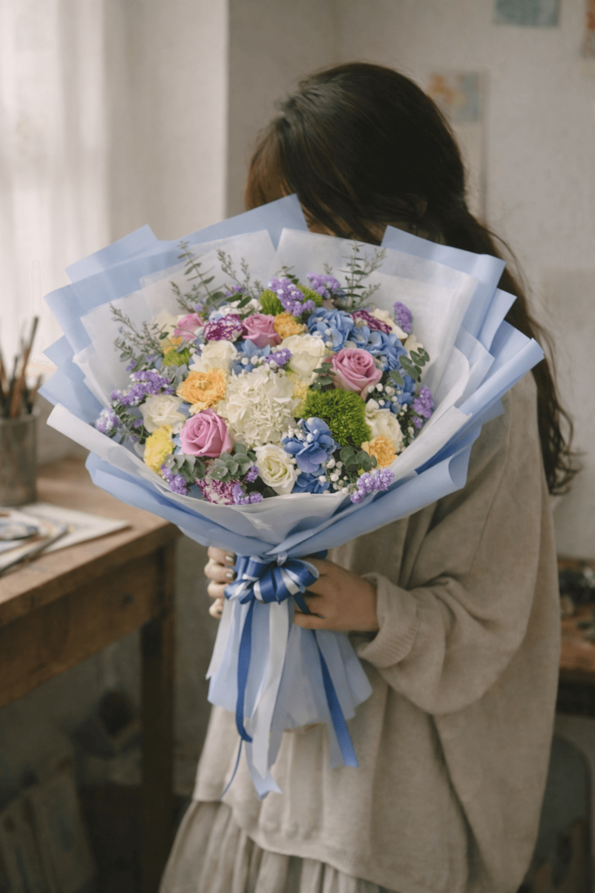 Blue hydrangea in Elegant Mix